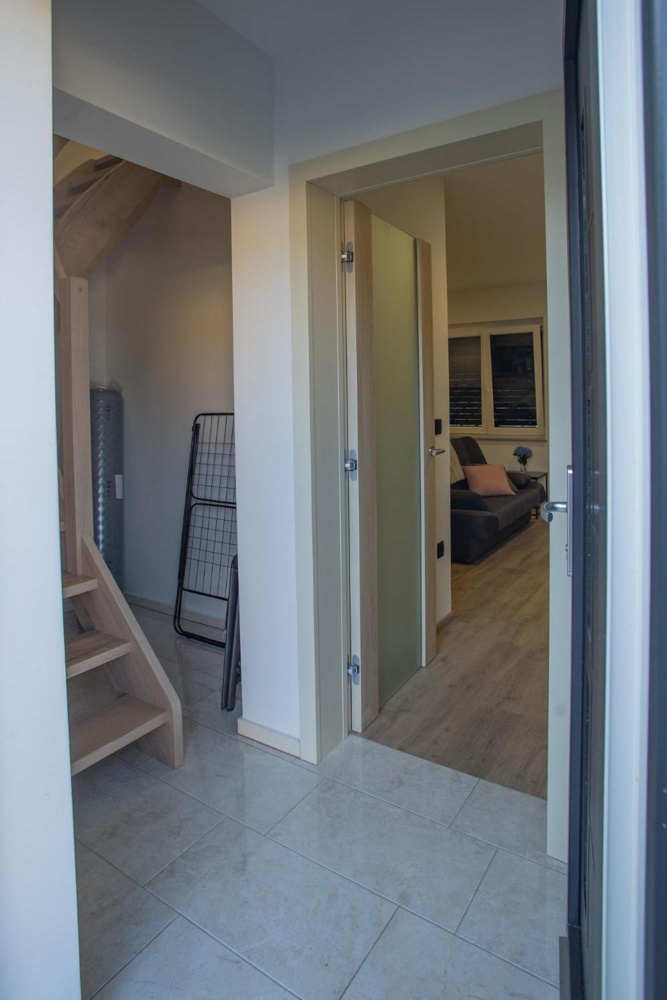 Ferienwohnung Cuckoo'S Alpine Nest Lesce  Zimmer foto