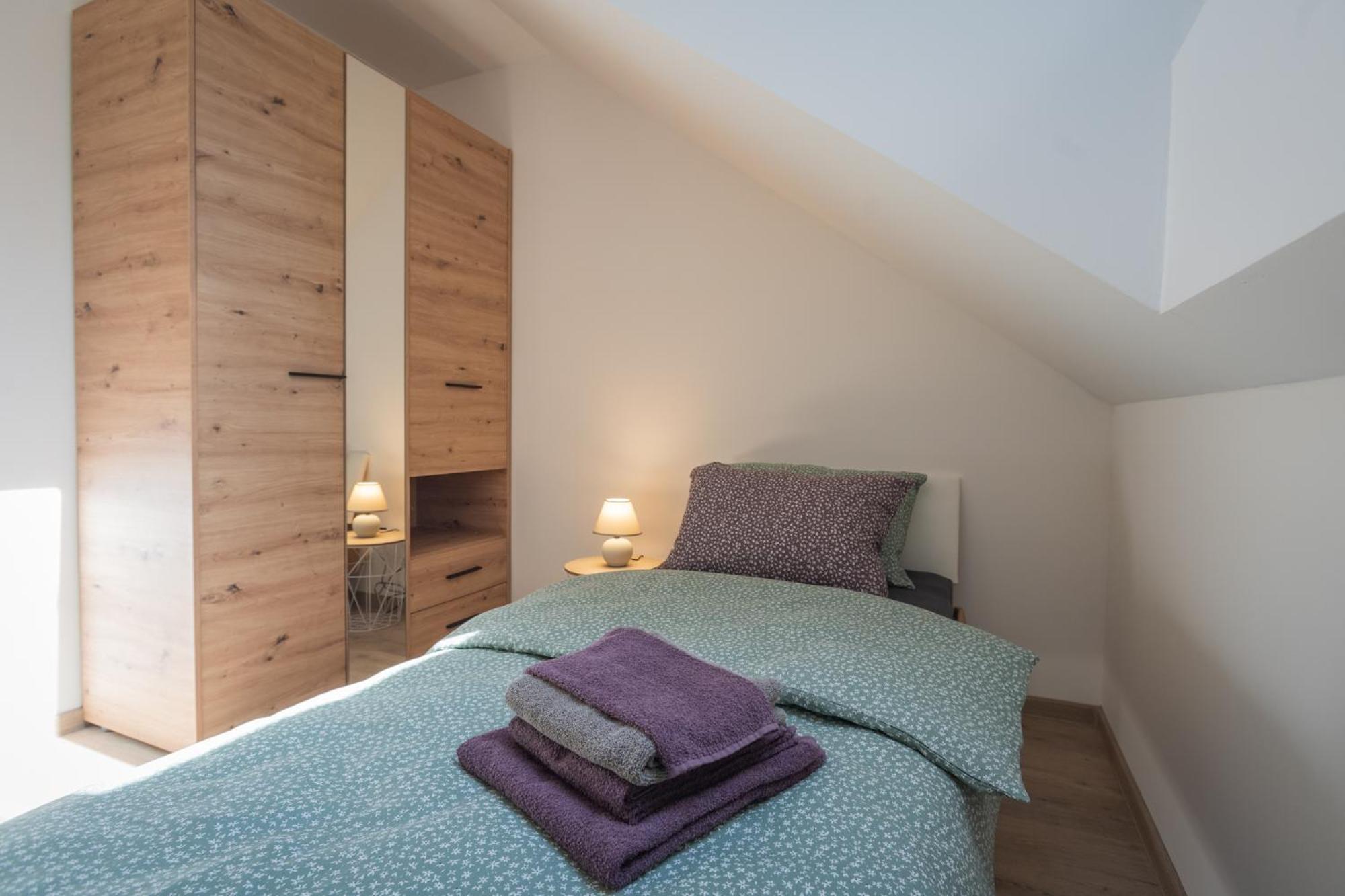 Ferienwohnung Cuckoo'S Alpine Nest Lesce  Zimmer foto