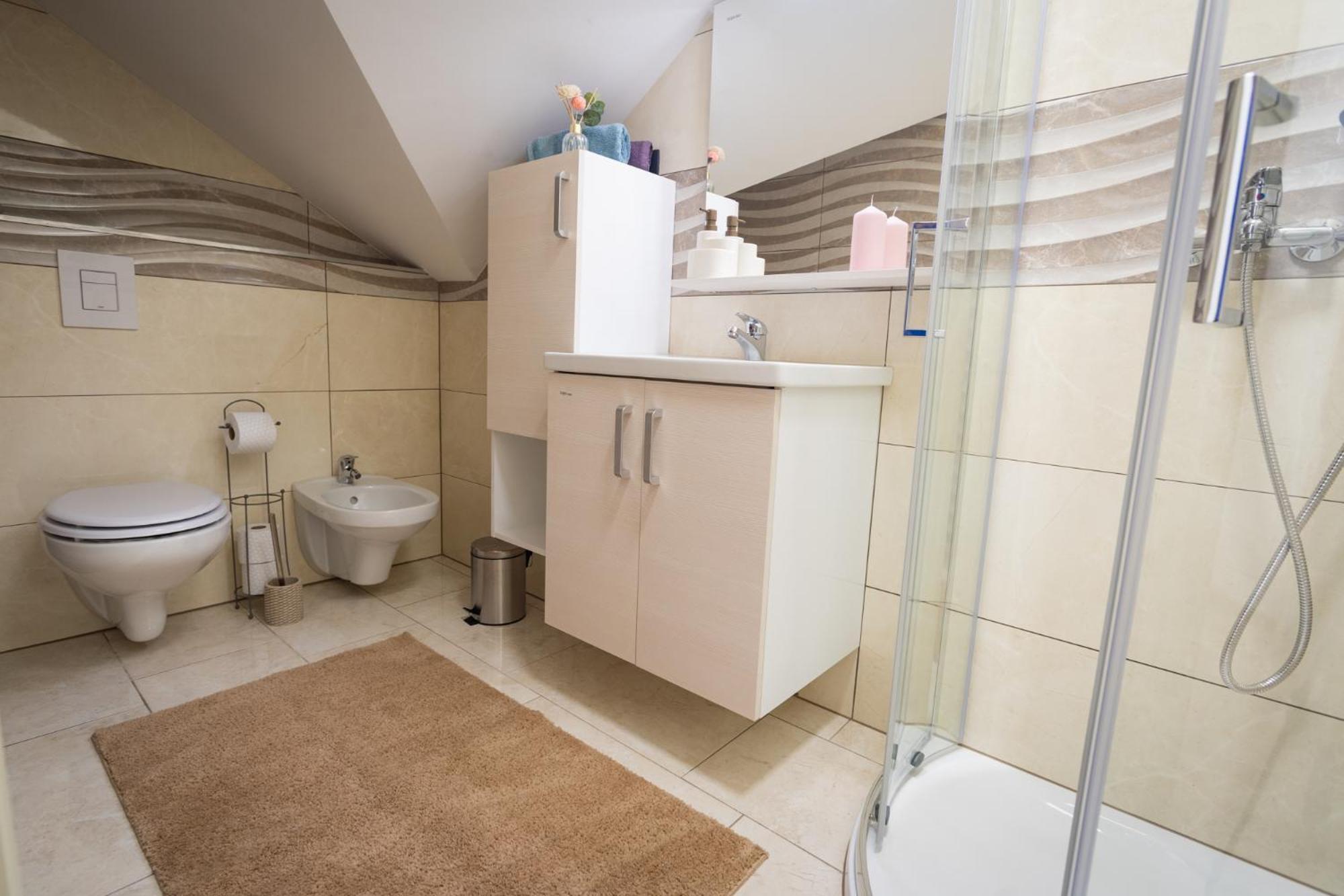 Ferienwohnung Cuckoo'S Alpine Nest Lesce  Zimmer foto